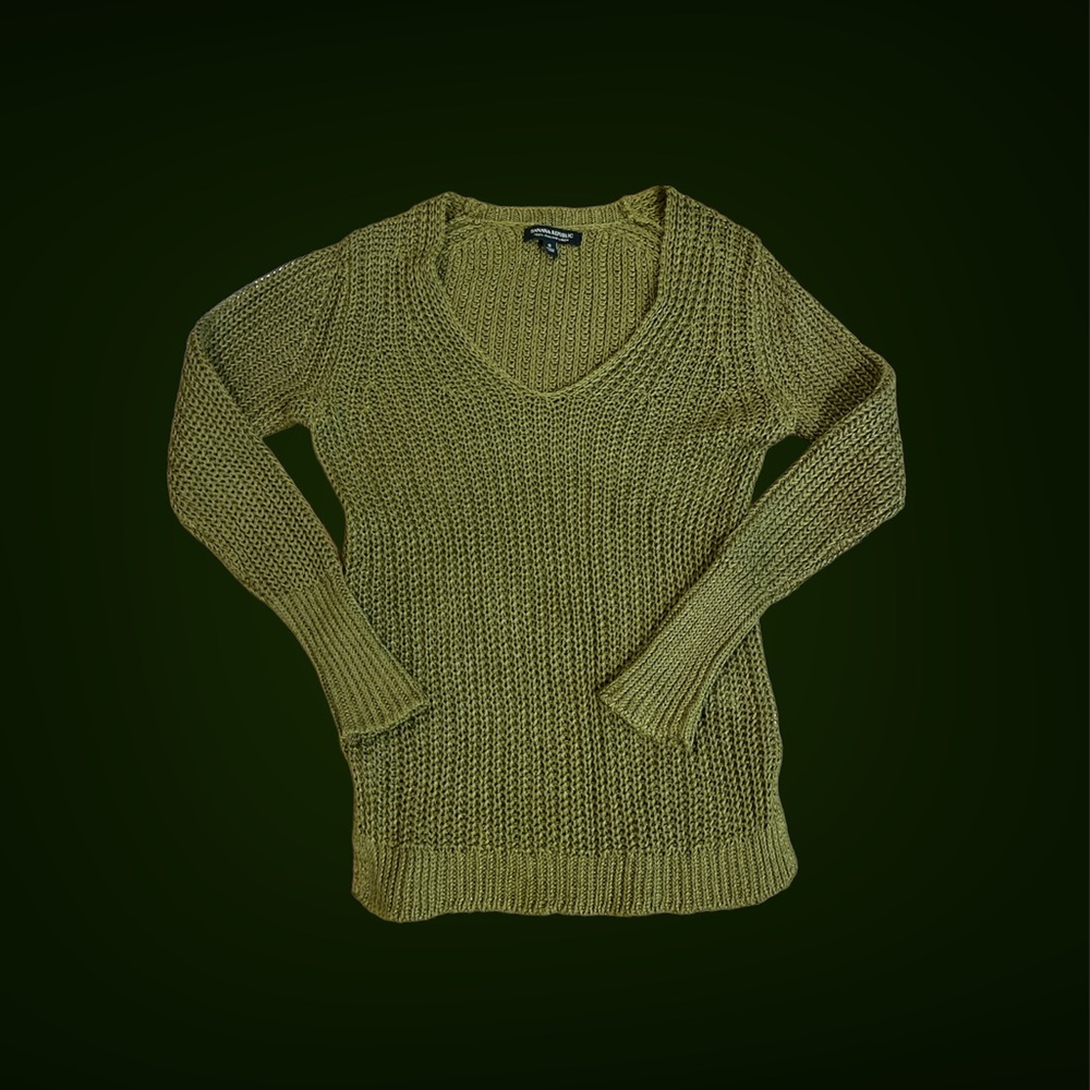 Banana Republic long sleeve knit